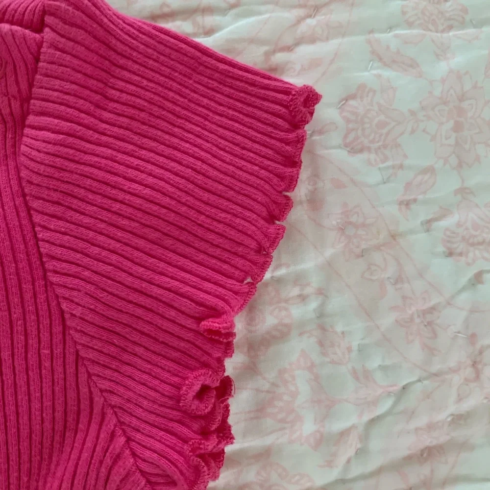 Children's Place Shirt Baby Girls 12 Months Hot Pink Ribbed Scalloped Stretchy